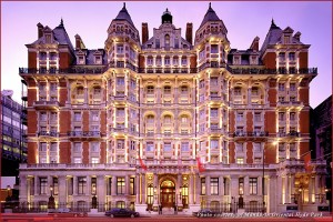 Exterior of Mandarin Oriental, Hyde Park Exterior of Mandarin Oriental, Hyde Park