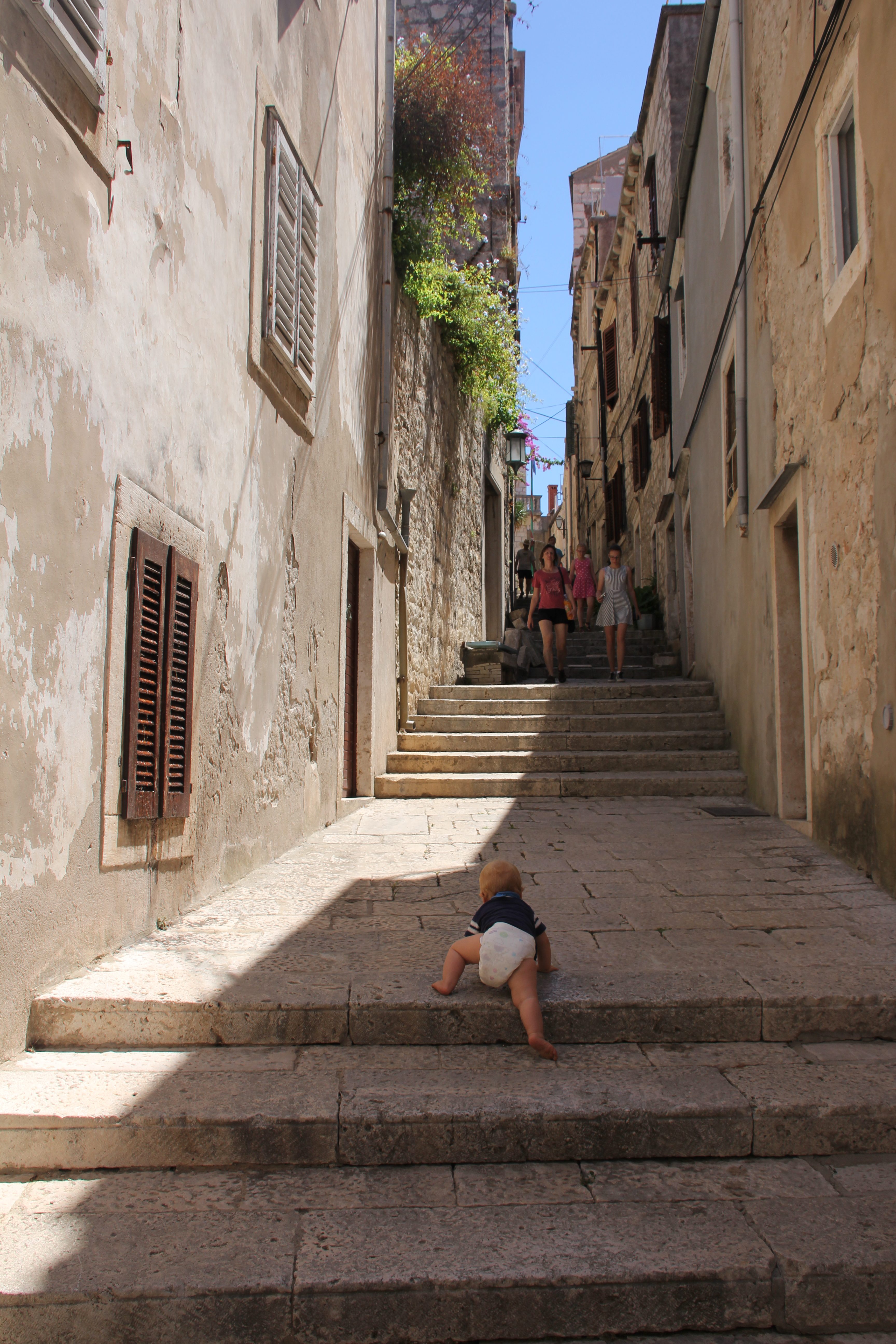 Crawling the World in Croatia