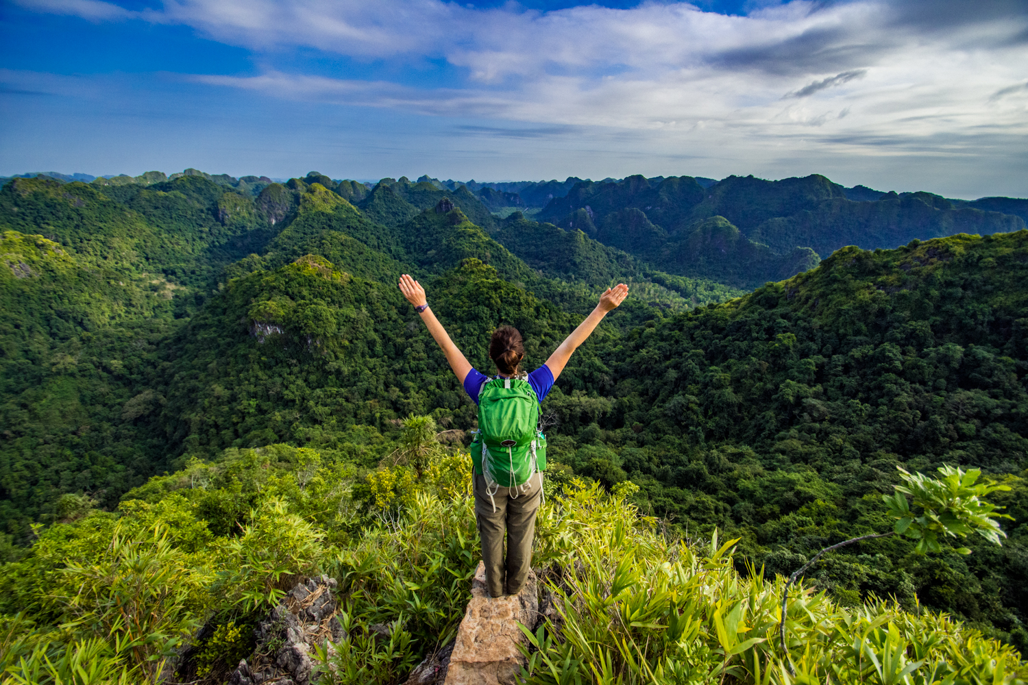 Achieve in Vietnam